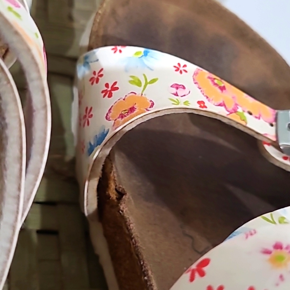 Birkenstock Birkis Womens Birka-Flor Floral Print Three Strap Sandals - Picture 5 of 8